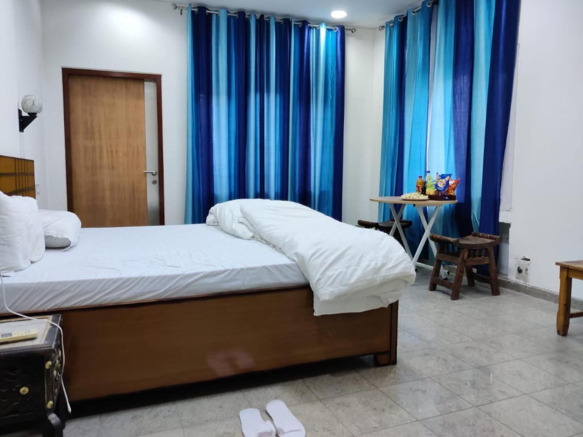 Hostel A Sleepy Fox Nowe Delhi Zewnętrze zdjęcie