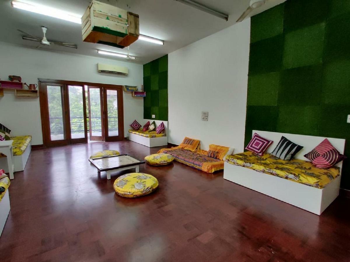 Hostel A Sleepy Fox Nowe Delhi Zewnętrze zdjęcie