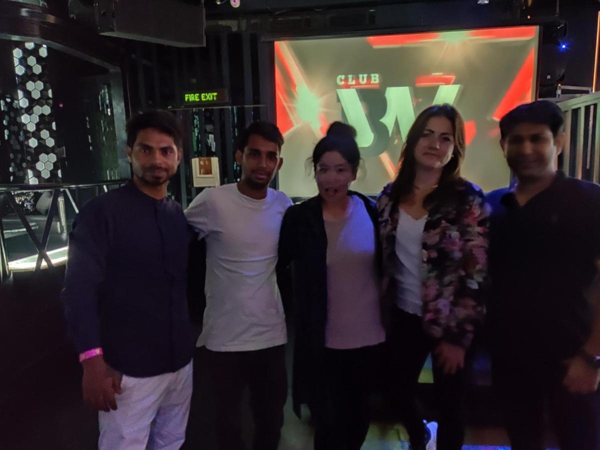 Hostel A Sleepy Fox Nowe Delhi Zewnętrze zdjęcie